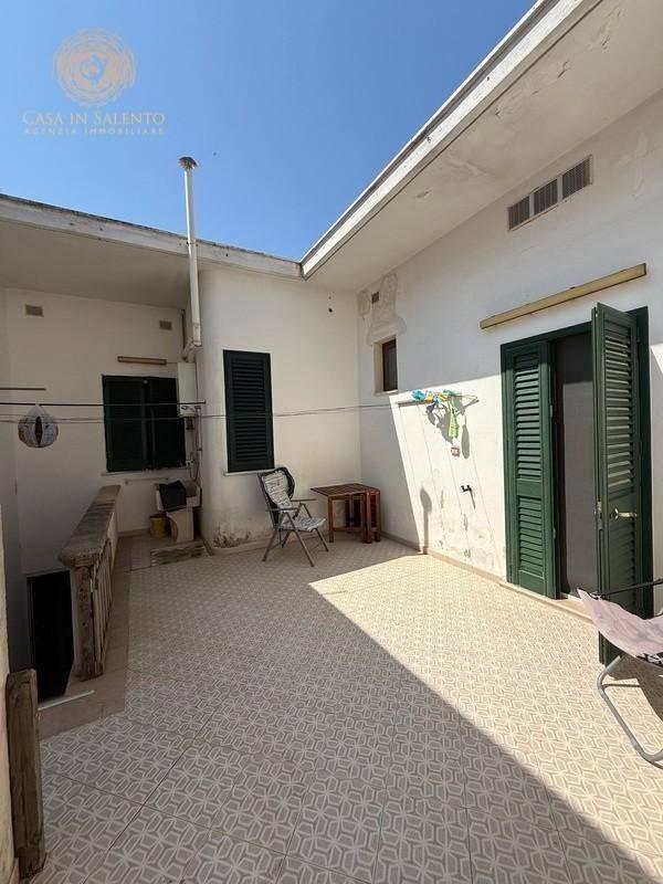 Villa a schiera via .Petrarca,  17, Miggiano — foto 38 di 44