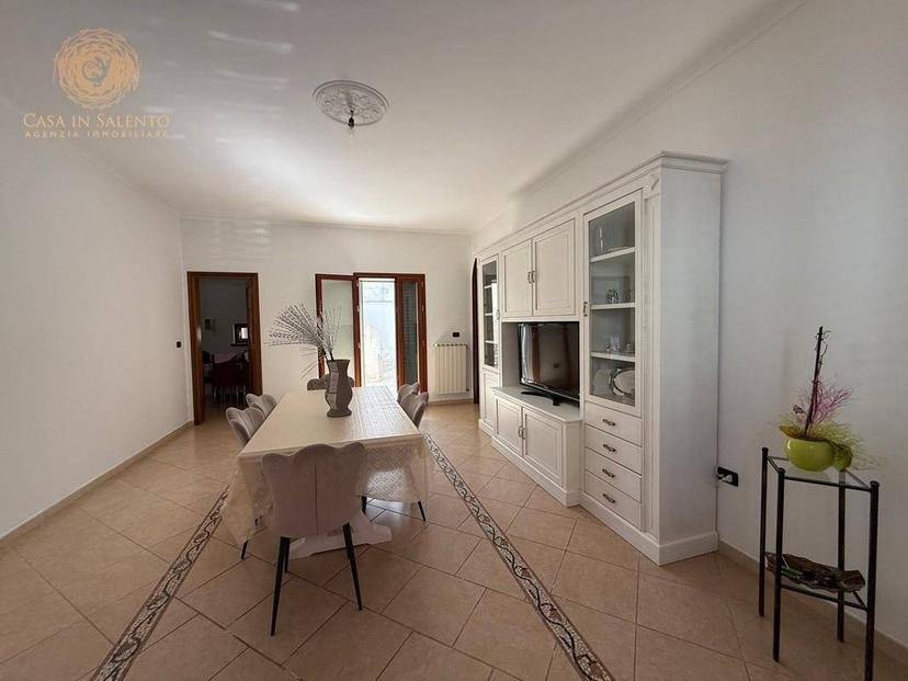 Villa a schiera via .Petrarca,  17, Miggiano — foto 9 di 44