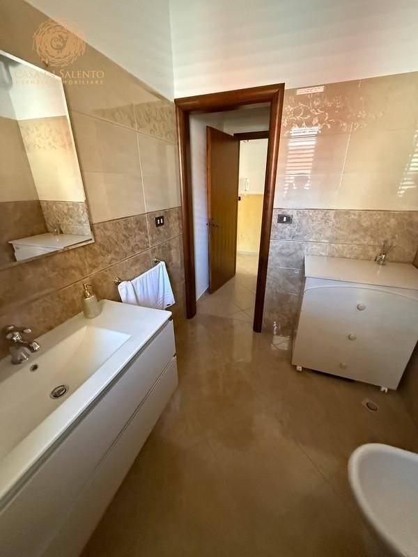 Villa a schiera via .Petrarca,  17, Miggiano — foto 19 di 44