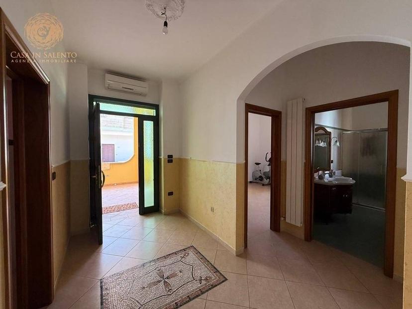Villa a schiera via .Petrarca,  17, Miggiano — foto 23 di 44