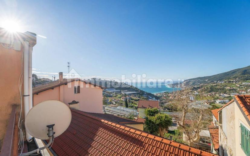 Terratetto unifamiliare 117 m², buono stato, Foce - Semeria, Sanremo — foto 2 di 32
