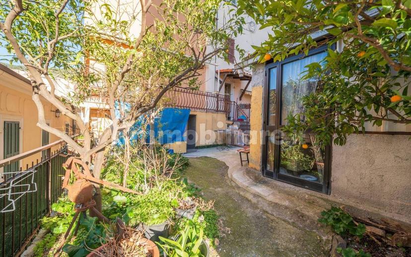 Terratetto unifamiliare 117 m², buono stato, Foce - Semeria, Sanremo — foto 13 di 32