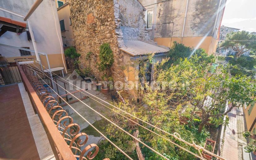 Terratetto unifamiliare 117 m², buono stato, Foce - Semeria, Sanremo — foto 3 di 32
