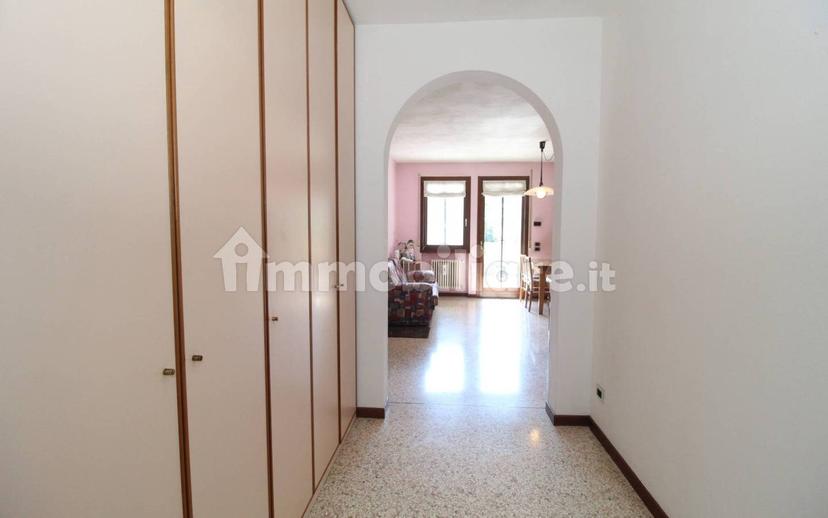 Appartamento via Cornale, Centro, Arzignano — foto 11 di 21