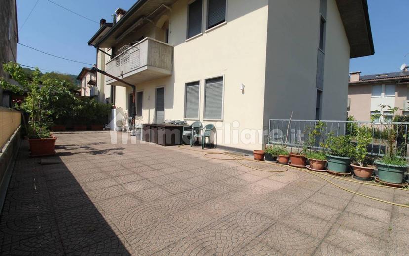 Appartamento via Cornale, Centro, Arzignano — foto 8 di 21
