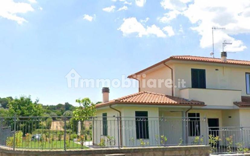 Villa bifamiliare viale Sant'Antonio 24, Capodimonte