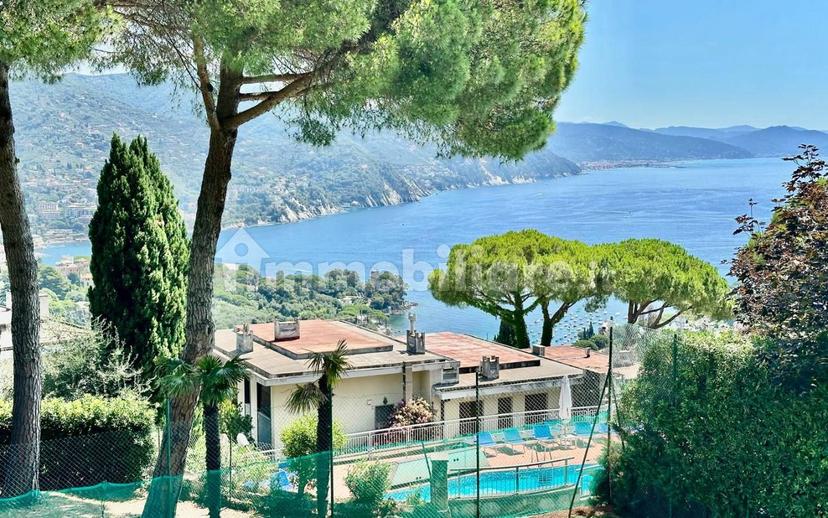 Appartamento via San Michele, Porto, Rapallo