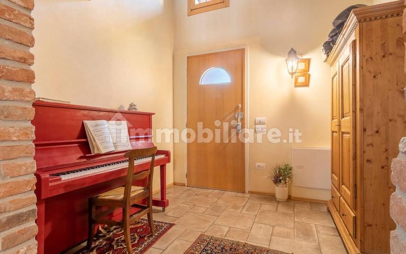 Villa unifamiliare via Roma 16, Centro, Carmignano di Brenta — foto 10 di 37