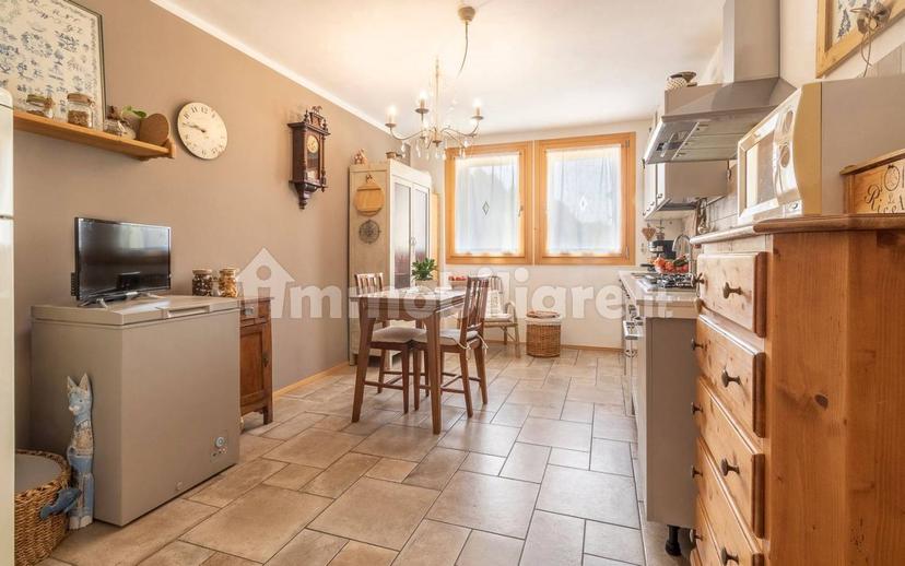 Villa unifamiliare via Roma 16, Centro, Carmignano di Brenta — foto 11 di 37