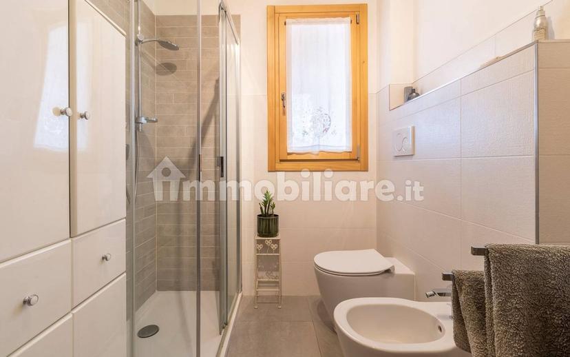 Villa unifamiliare via Roma 16, Centro, Carmignano di Brenta — foto 24 di 37