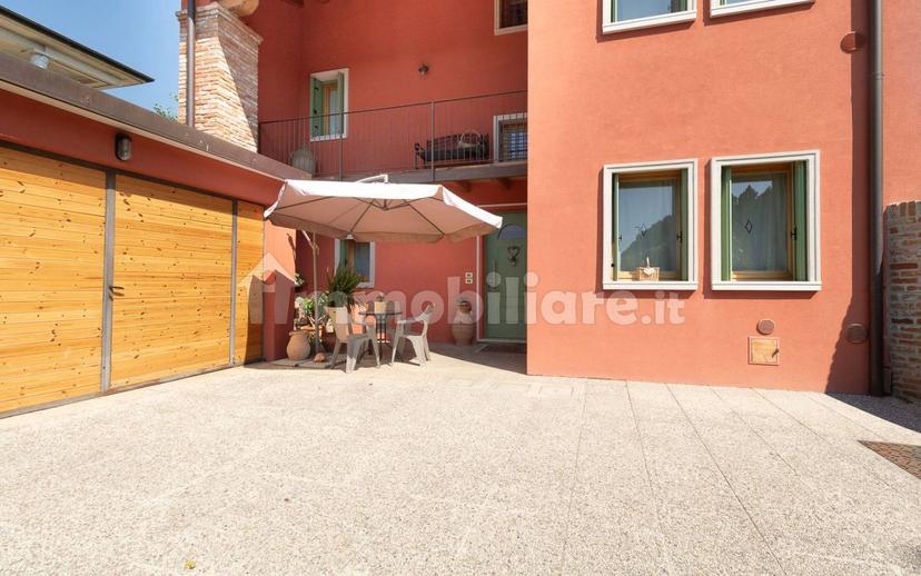 Villa unifamiliare via Roma 16, Centro, Carmignano di Brenta — foto 21 di 37