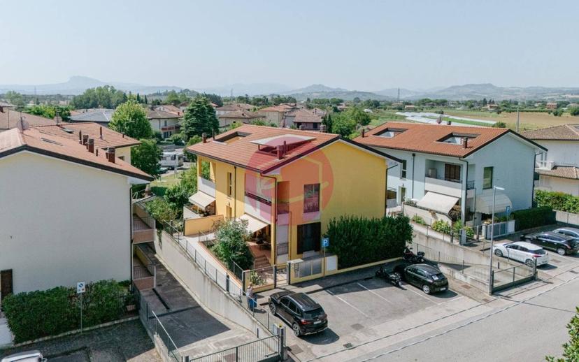 Trilocale piano terra, Santarcangelo, Santarcangelo di Romagna — foto 4 di 20