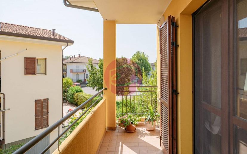 Trilocale piano terra, Santarcangelo, Santarcangelo di Romagna — foto 15 di 20