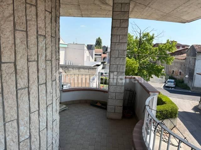 Quadrilocale via Molino, Centro, Vigasio — foto 5 di 13