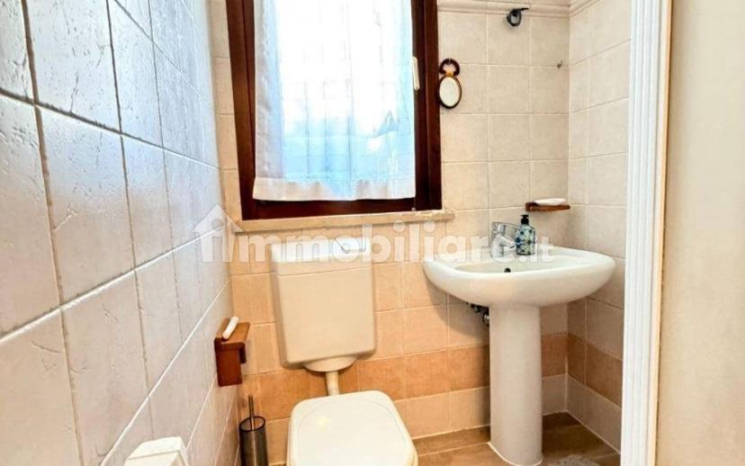 Quadrilocale via Pier Domenico Frattini 43, Centro, Legnago — foto 11 di 17