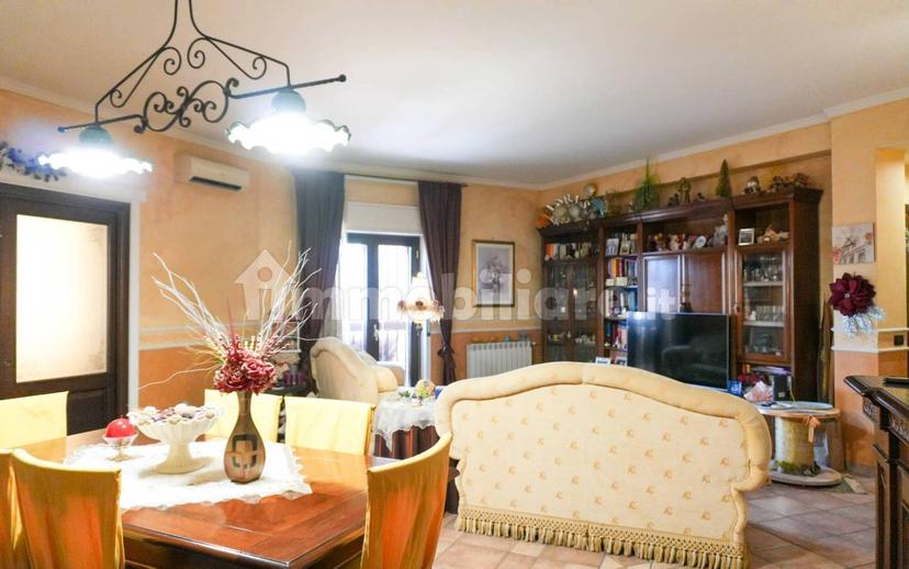 Appartamento via Santi Elena e Costantino 28, Centro, Aci Catena — foto 20 di 22