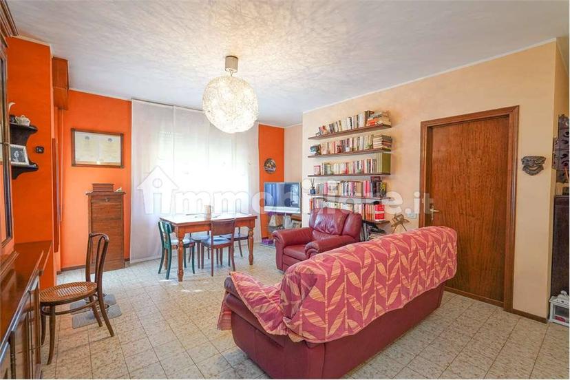 Trilocale buono stato, piano rialzato, Centro, Dalmine — foto 11 di 22