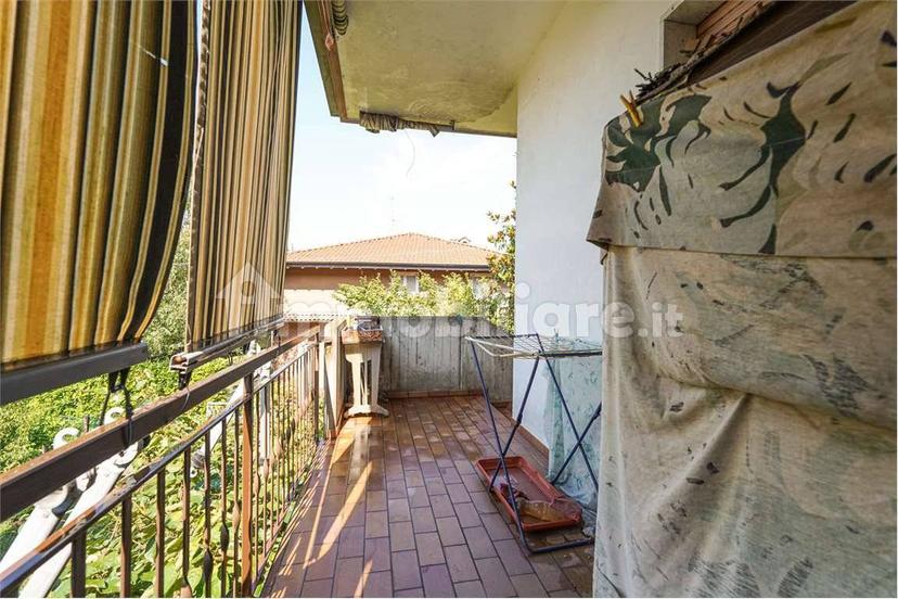 Villa bifamiliare xxv aprile, Centro, Mozzo — foto 7 di 17