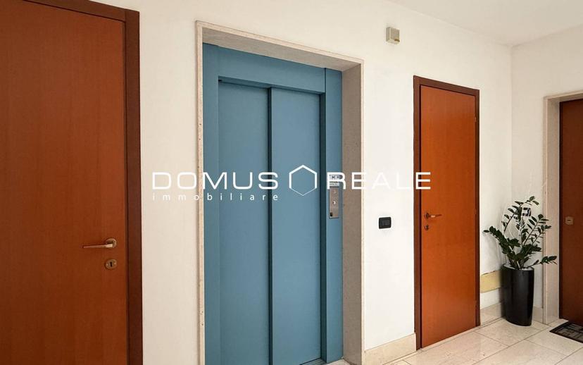 Bilocale via Pasque Veronesi 54, Centro, Castelnuovo del Garda — foto 26 di 26