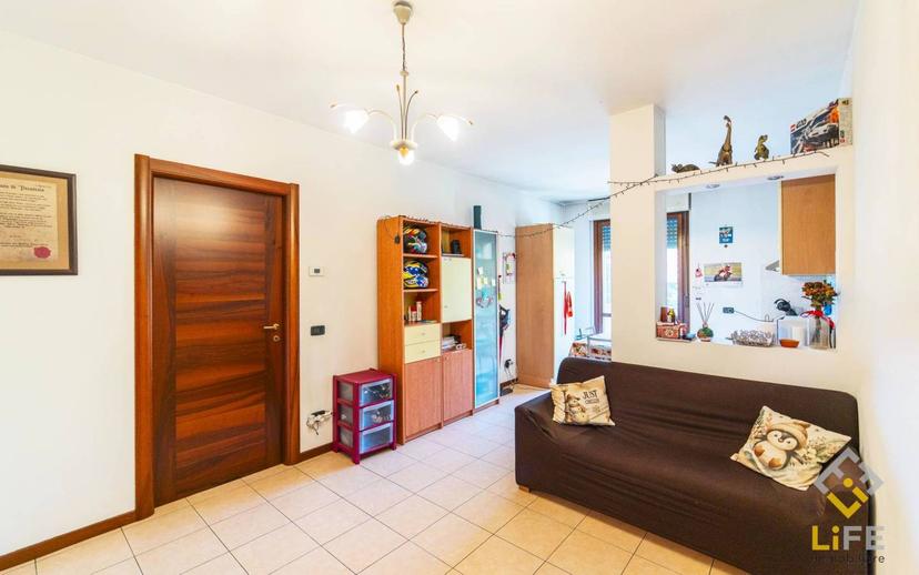 Bilocale via 10 Febbraio 1947 34, Galliate — foto 14 di 21