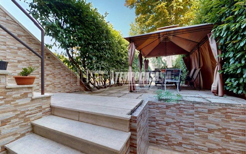 Villa a schiera via NENNI 101, Centro, Castelfranco Emilia — foto 43 di 59