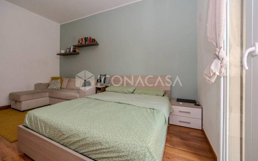 Trilocale via dei Carracci, Talon, Croce, Casalecchio di Reno — foto 86 di 93