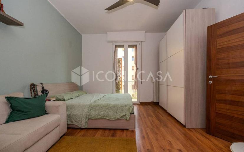 Trilocale via dei Carracci, Talon, Croce, Casalecchio di Reno — foto 25 di 93