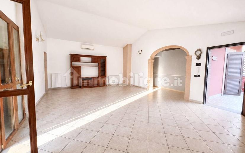 Villa unifamiliare via Monte Pilorci, Centro, Sezze — foto 2 di 7