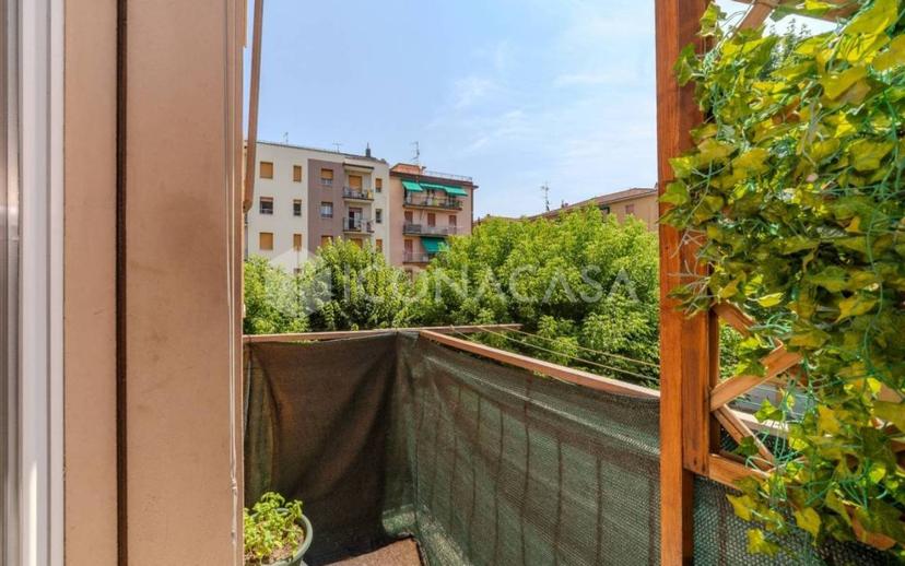 Trilocale via dei Carracci, Talon, Croce, Casalecchio di Reno — foto 64 di 93