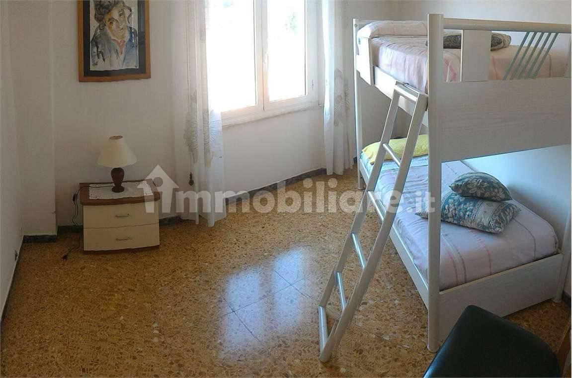 Appartamento buono stato, primo piano, San Terenzo, Lerici