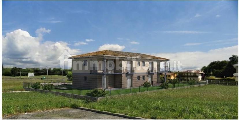 Quadrilocale vicolo Brolo 3, Centro, Ponti sul Mincio — foto 4 di 7