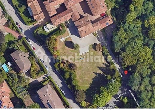 Villa unifamiliare via Ambrogio Zonda 93, Bobbiate - Schiranna, Varese — foto 2 di 2