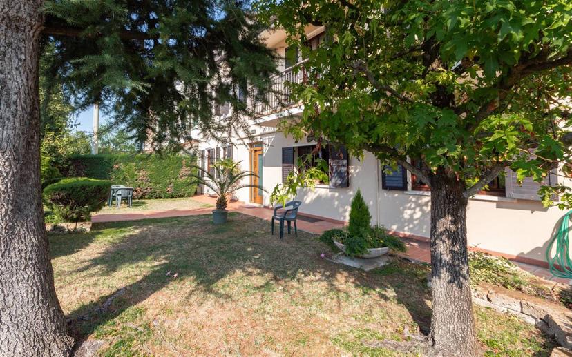 Villa bifamiliare via Basilicata, Bussolengo