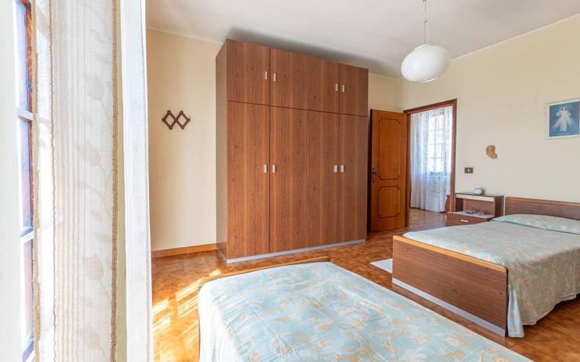 Villa bifamiliare via Basilicata, Bussolengo — foto 27 di 38