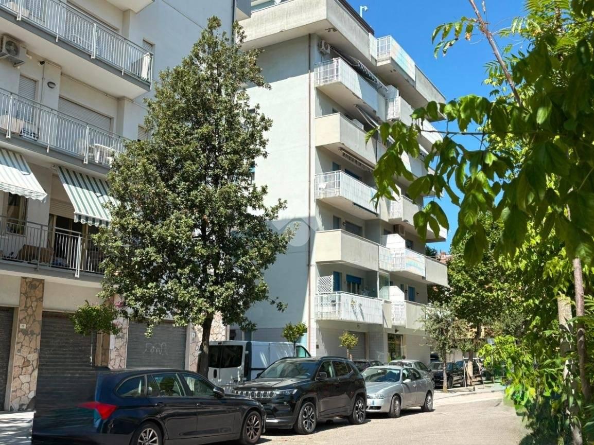 Trilocale viale Antonio Canova 14, Valverde, Cesenatico