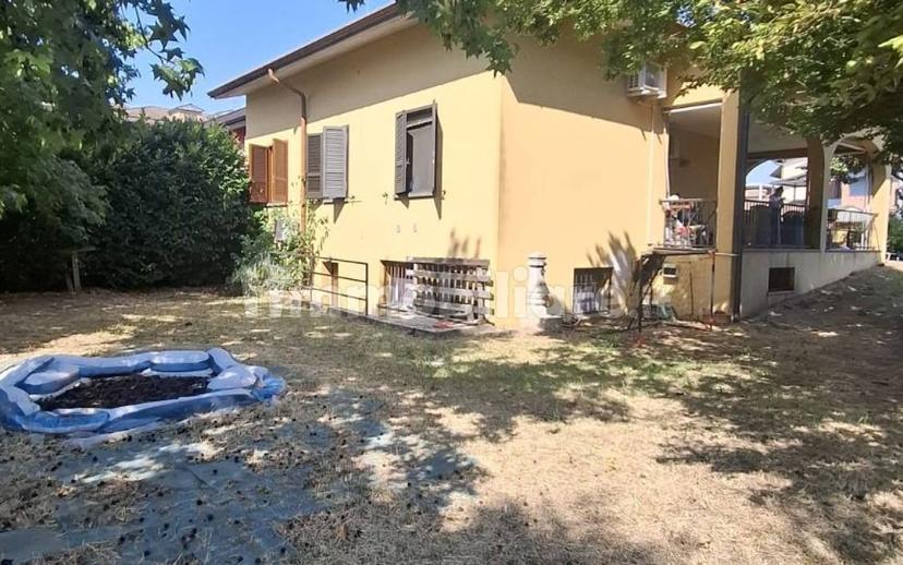 Villa bifamiliare via Marco Polo 28, Centro, Fombio — foto 4 di 13