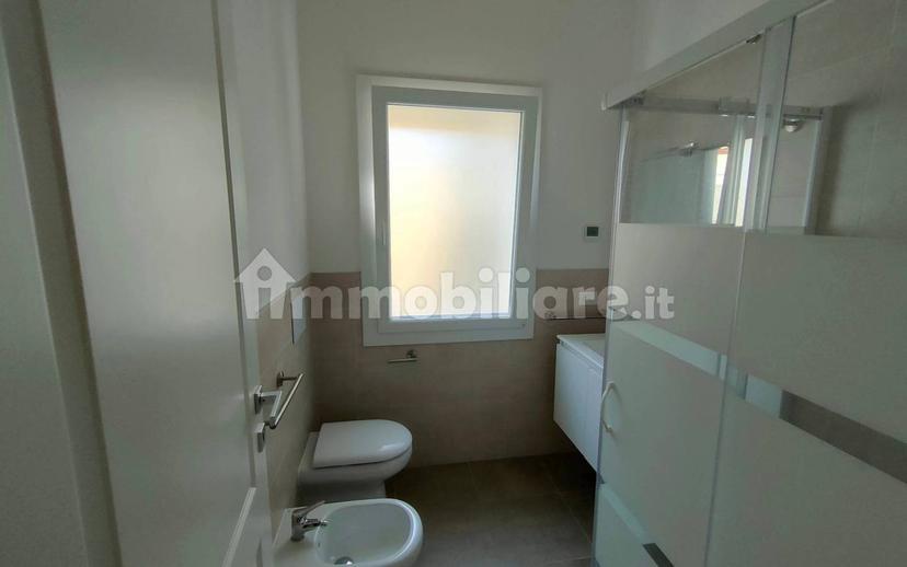 Bilocale nuovo, primo piano, Centro, Ceregnano