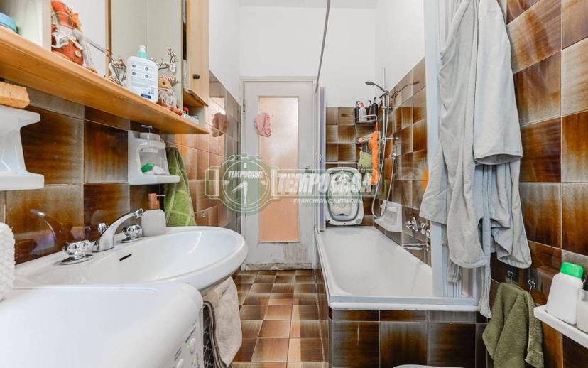 Bilocale via della Pace 35, Carnate — foto 2 di 22