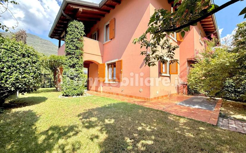 Villa a schiera via degli Alpini 6, Monasterolo del Castello — foto 2 di 32
