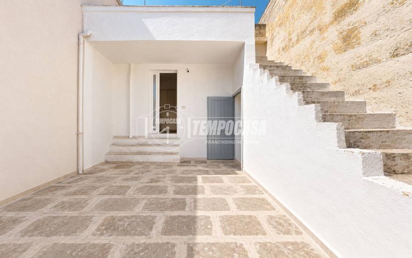 Terratetto unifamiliare via A. Girolamo Magnesi, Centro, Polignano a Mare — foto 2 di 15