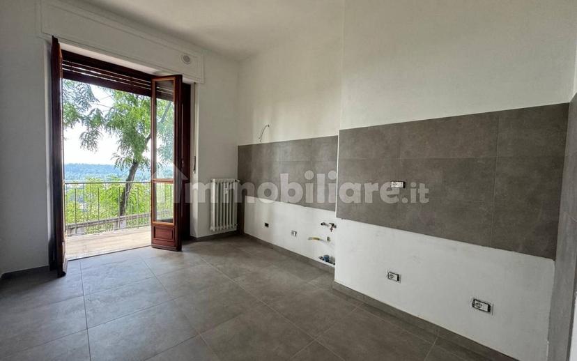 Quadrilocale via Emiliano Manacorda 9, Centro, Fossano — foto 10 di 31