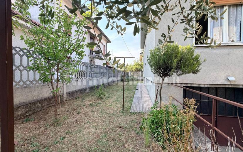 Villa bifamiliare via Monte Rosa 65, Desio — foto 42 di 55