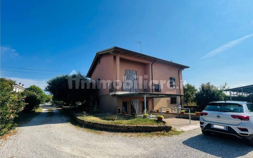 Villa unifamiliare via D. Vincenzo Dottorina, Castiglione delle Stiviere — foto 26 di 28