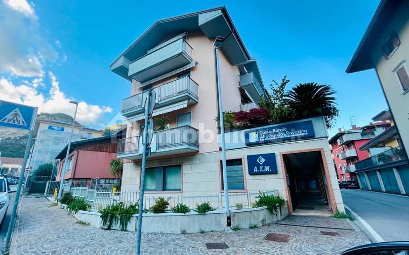 Trilocale via dei Ferrari 1, Centro, Riva del Garda — foto 7 di 17