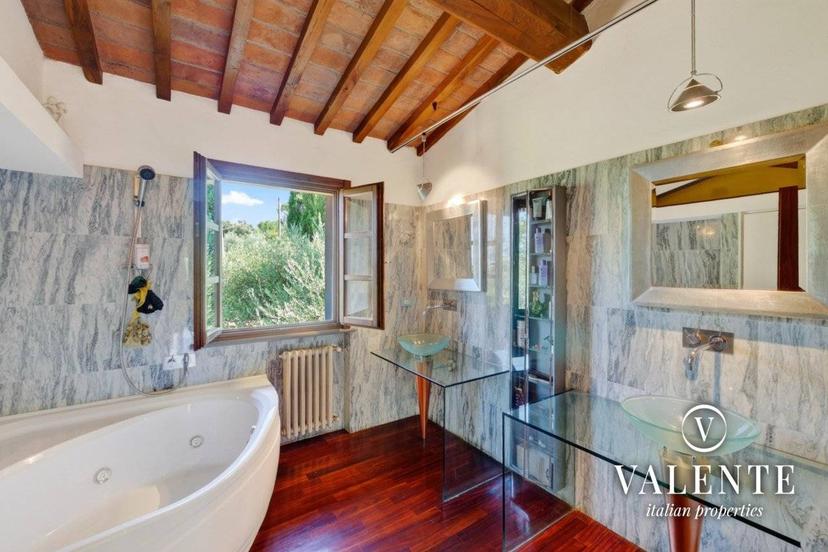 Villa unifamiliare via Dalmazia 120, Centro Storico, San Miniato — foto 38 di 60