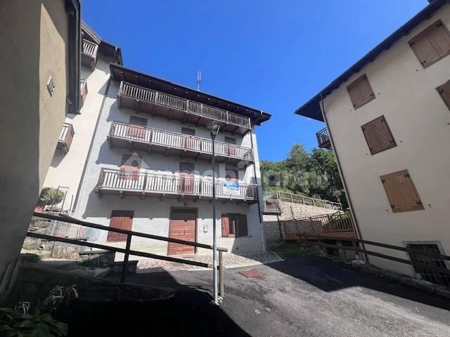 Trilocale frazione Raossi, Raossi, Vallarsa — foto 6 di 14