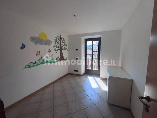 Trilocale frazione Raossi, Raossi, Vallarsa — foto 3 di 14