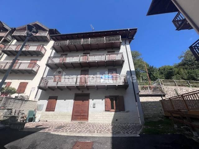 Trilocale frazione Raossi, Raossi, Vallarsa — foto 7 di 14