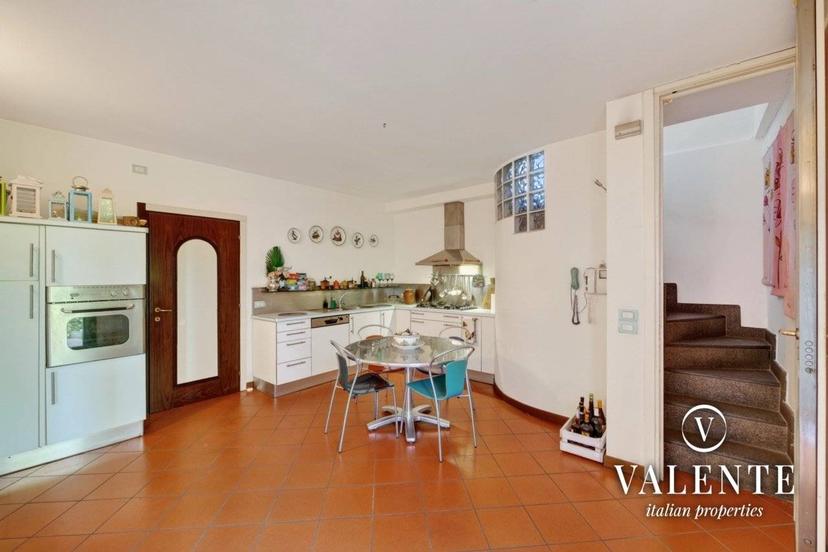 Villa unifamiliare via Dalmazia 120, Centro Storico, San Miniato — foto 10 di 60