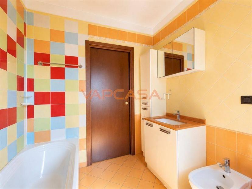 Appartamento osio sotto via brembate, Osio Sotto — foto 18 di 22